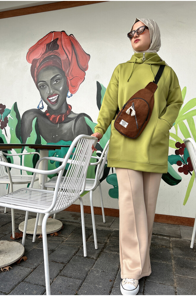 Boğazı Fermuar Detaylı Sweat Yağ Yeşili