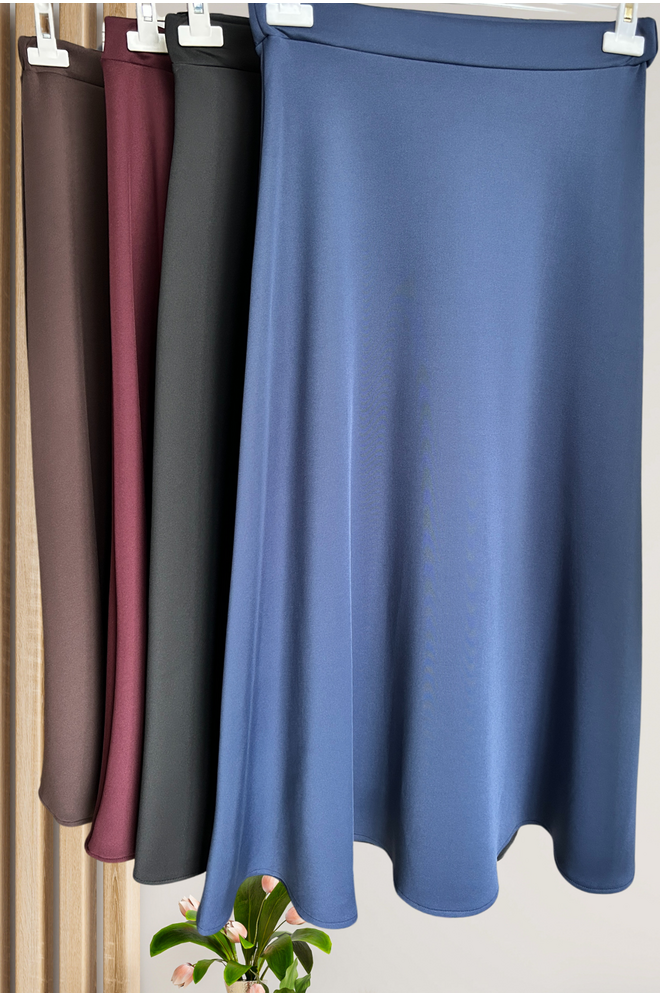 Beli Lastikli Scuba Kloş Etek Siyah