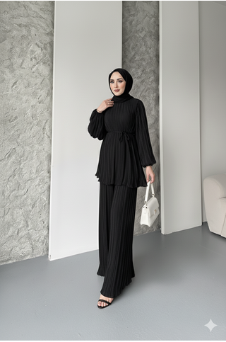 Tuana Piliseli Takım - Siyah
