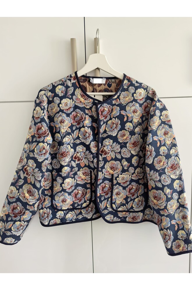 Liva Etnik Desenli Jakarlı Ceket Mavi