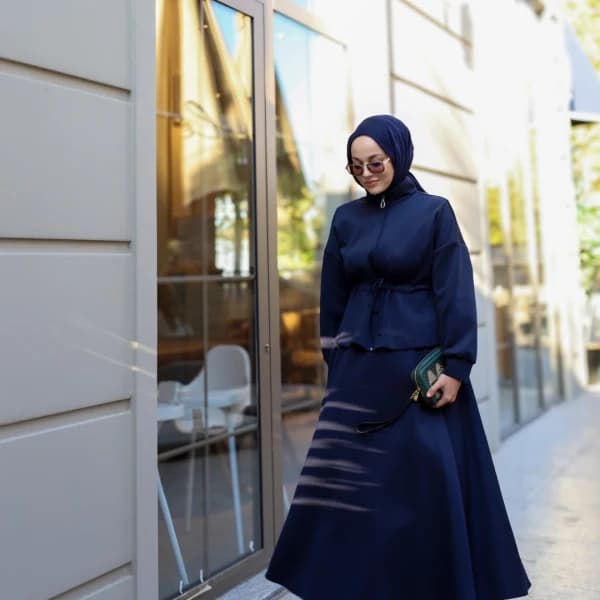 Bel Büzgülü Etekli Scuba Takım Lacivert