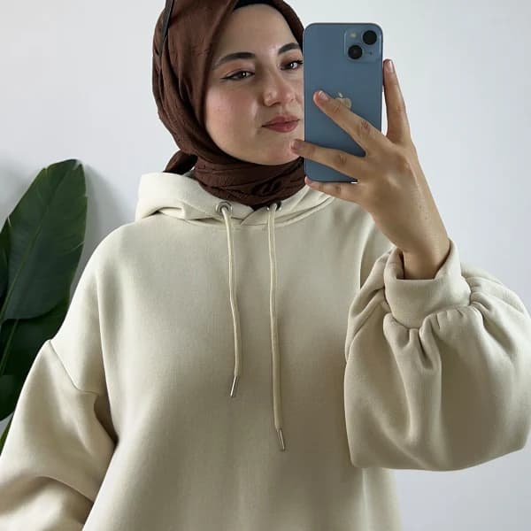 Kemerli Kapüşonlu Polar Elbise Krem
